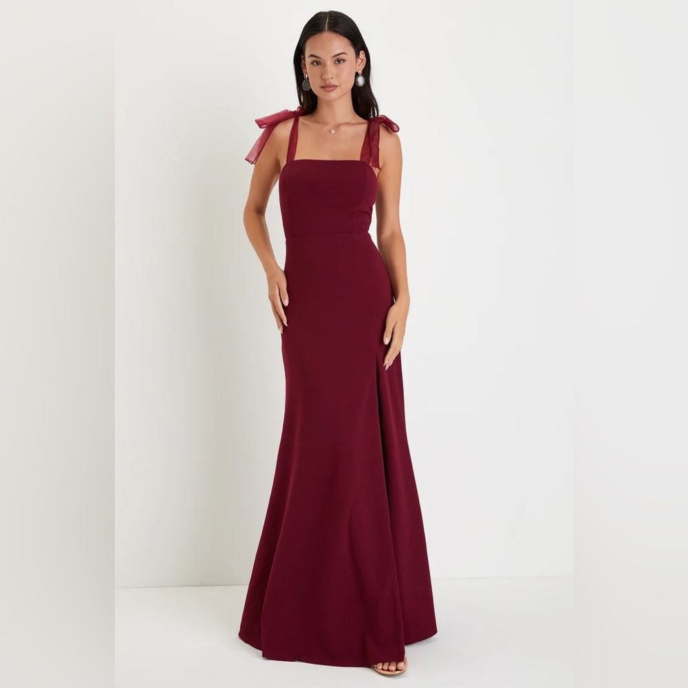 Lulu's Burgundy Maxi Tie Sleeve Mermaid Dress Sz Medium
